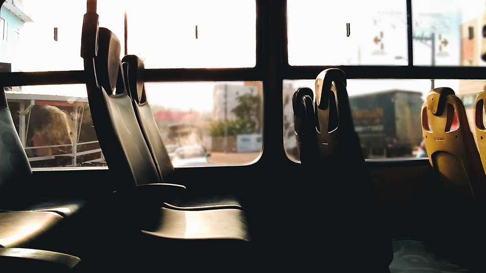 Wynajęty autokar z Częstochowy razem ze stroną Busbus