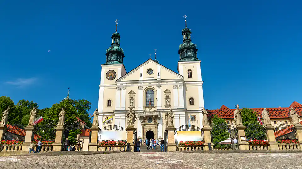 Wynajem autokarów Łagiewniki