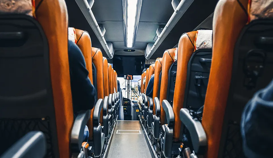 Wynajem busów luksusowych Płock