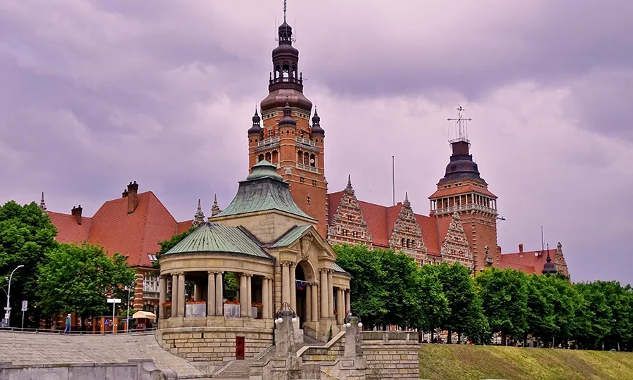 Wycieczki szkolne do filharmoni w Szczecinie
